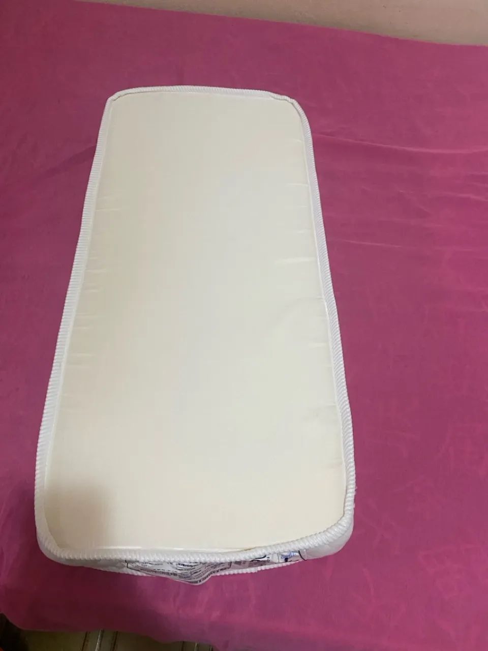 Vendo colchão novo de berço 
