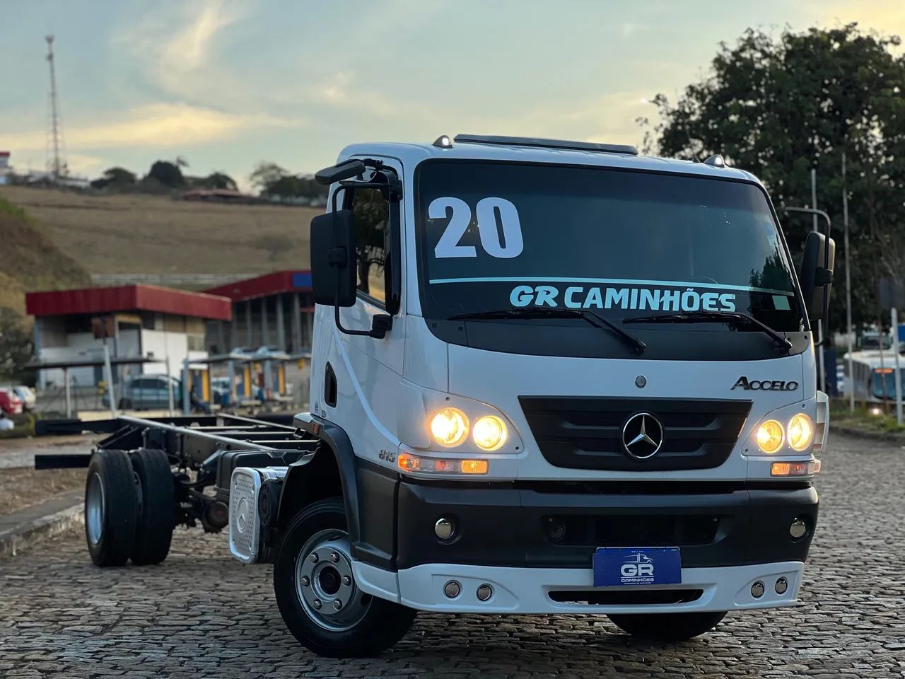 CAMINHÃO MB ACCELO 815 2020 3/4 NO CHASSI EXTRA TODO ORIGINAL  - Foto 3