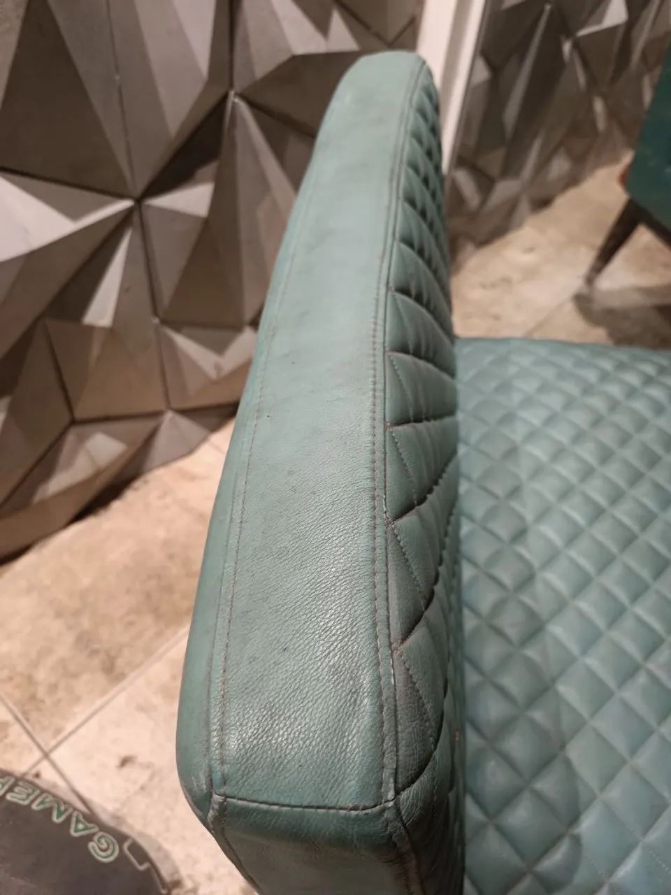 Poltrona confortável e elegante - Foto 4