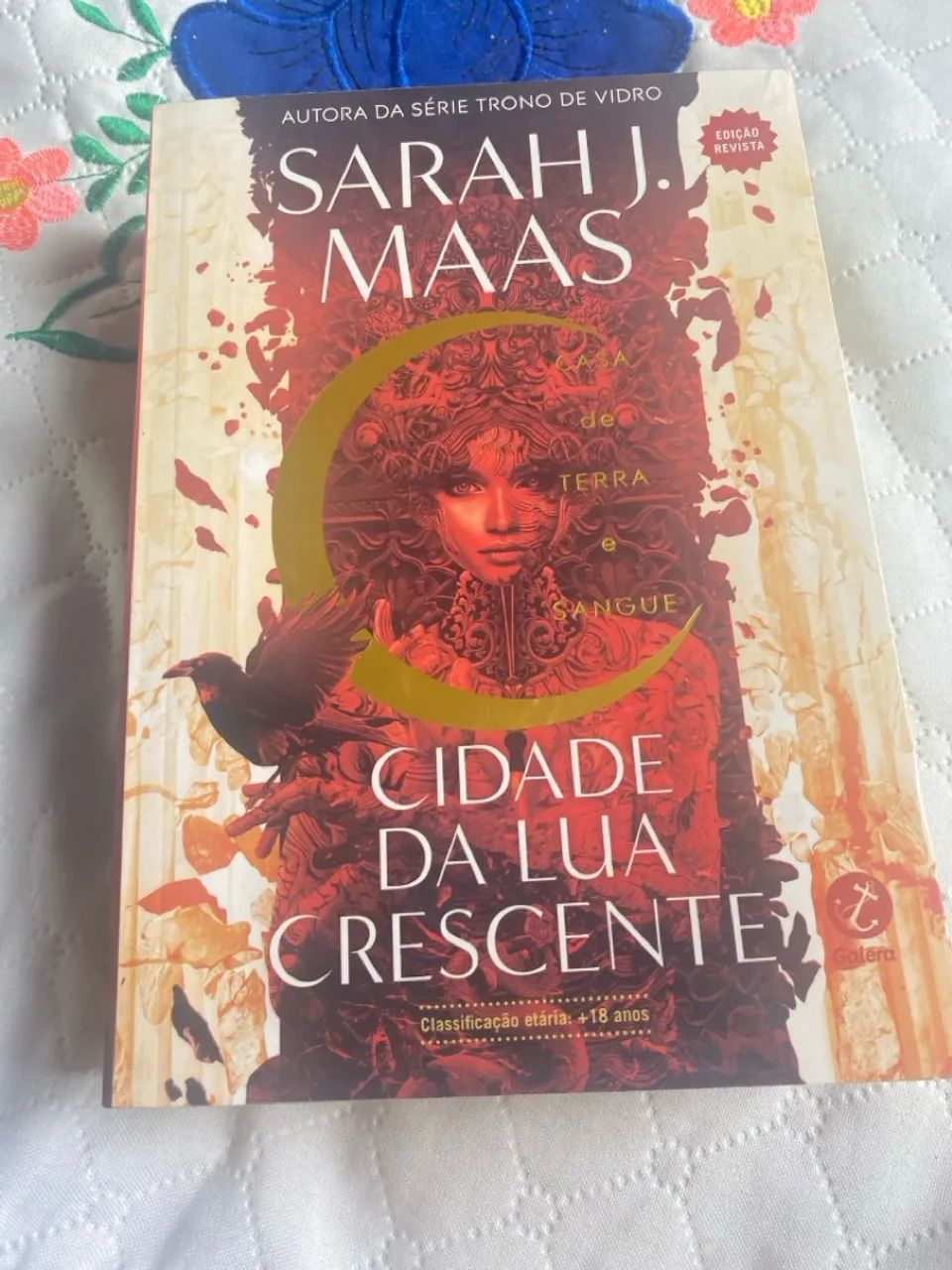 Cidade da Lua Crescente - Sarah J. Maas