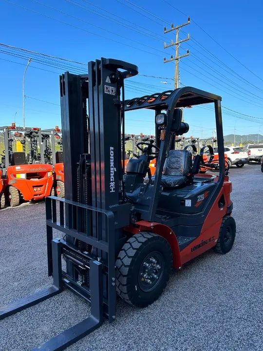 Empilhadeira Lonking | GLP | 2.5 Toneladas | Triplex | A pronta entrega