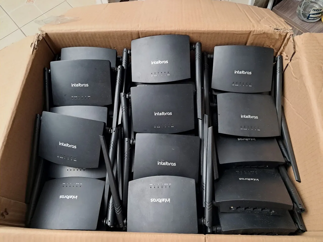 Lote Roteador rf301k intelbras 80 pc R$ 750,00