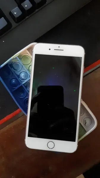 VENDO IPHONE 7 PLUS 128GB