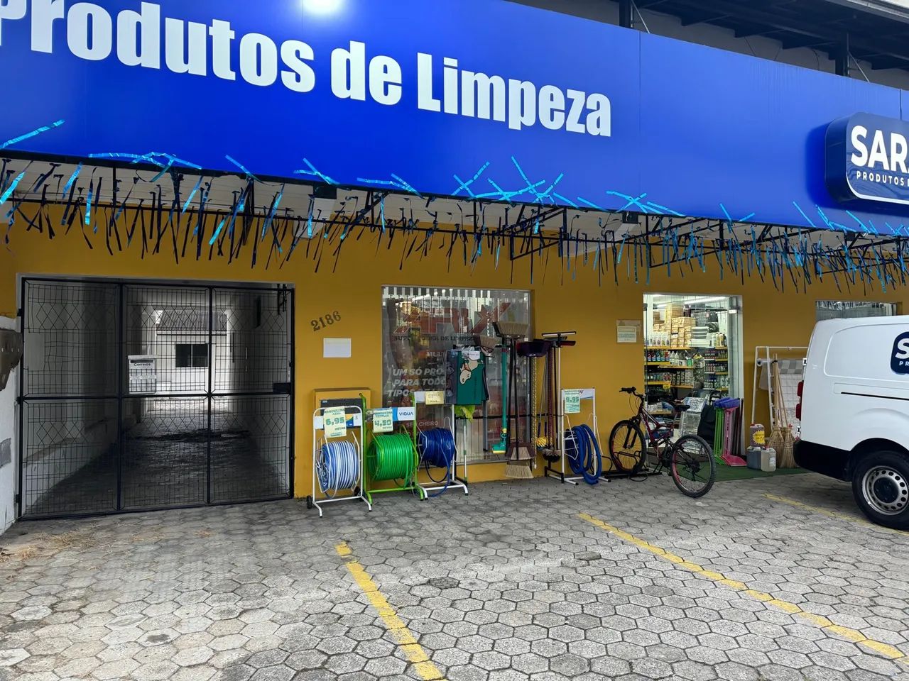 Loja de Produtos de Limpeza na Rua Fátima 2186 Joinville - Foto 4