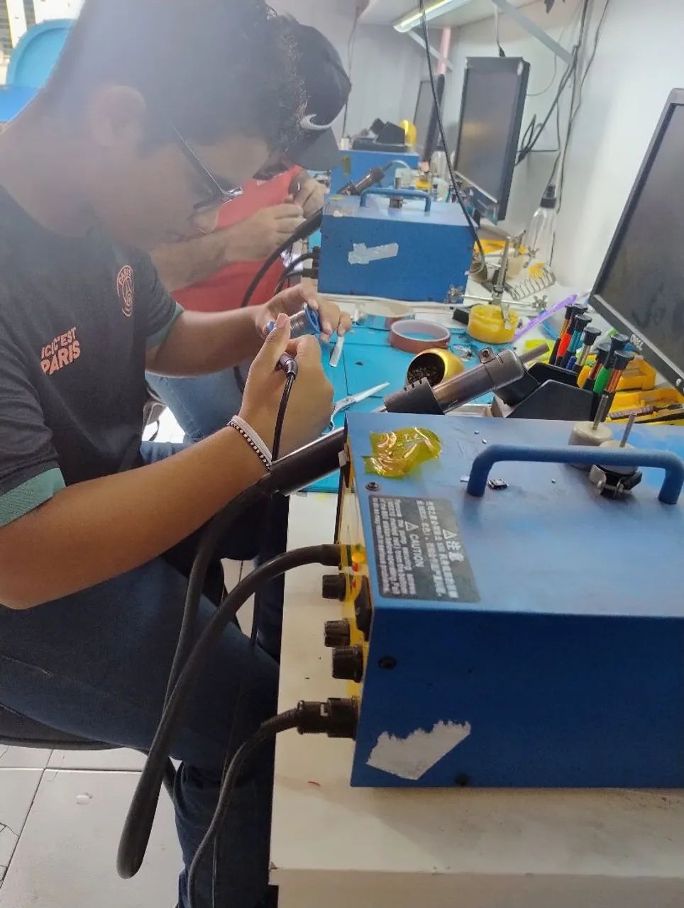 Curso Profissionalizante de Técnico em Celulares - Fuja da Crise! - Foto 6