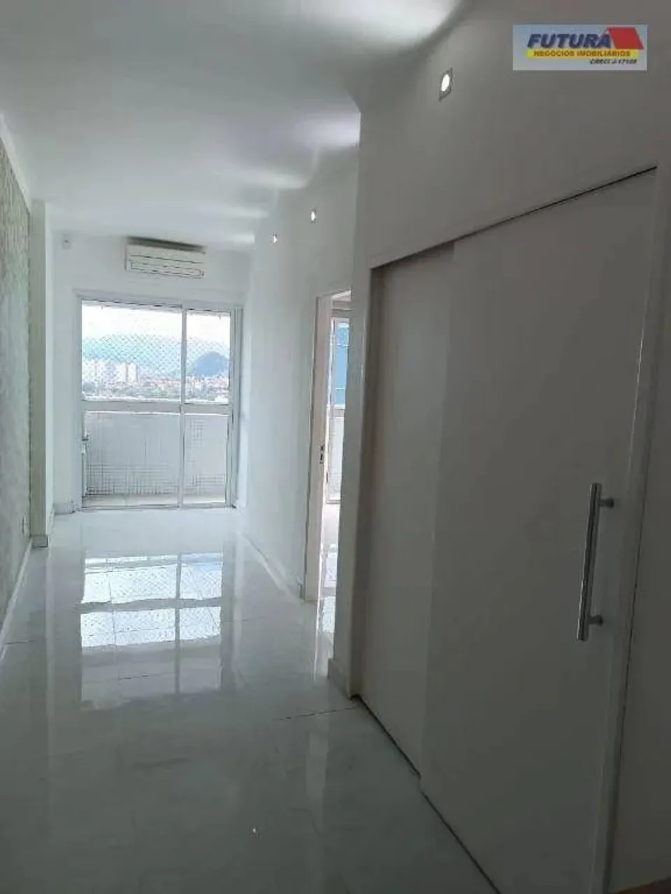 Sala para alugar, 47 m² por R$ 2.468,00/mês - Centro - São Vicente/SP
