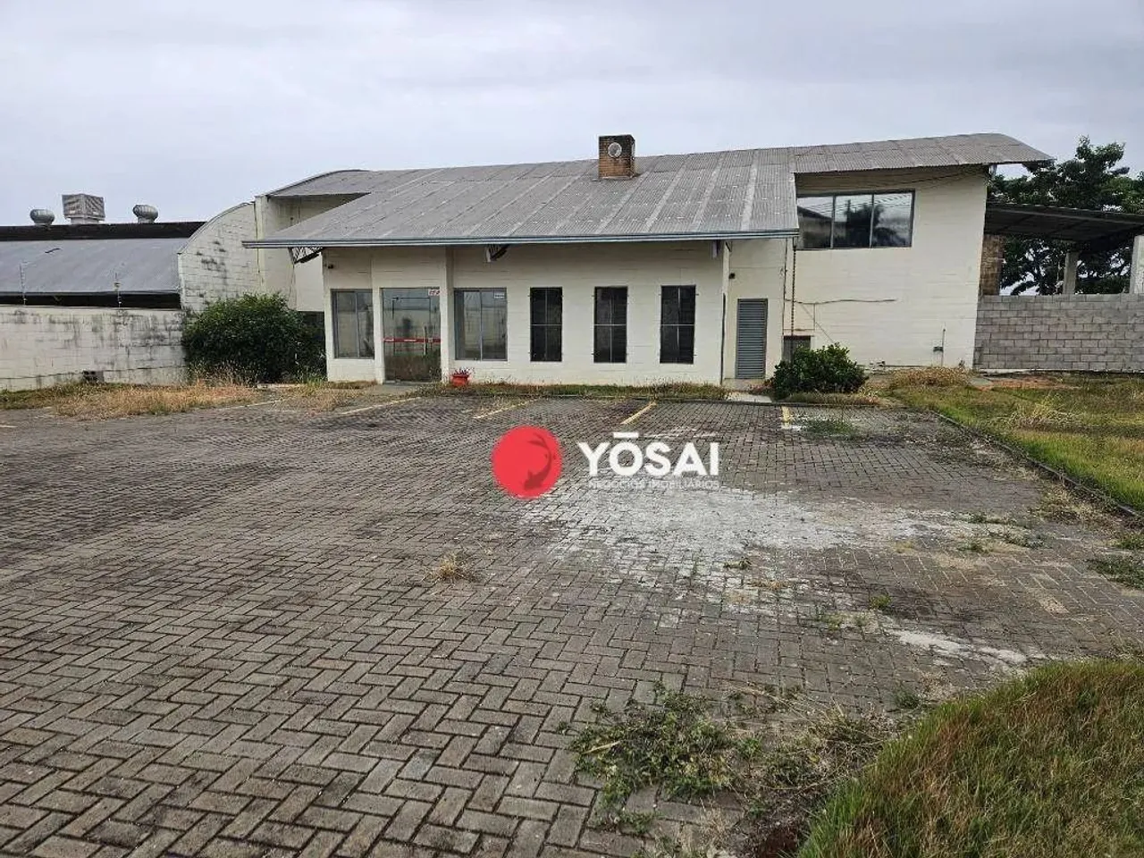 Barracão para venda e/ou locação na zona oeste, próximo à av. Artur Thomas