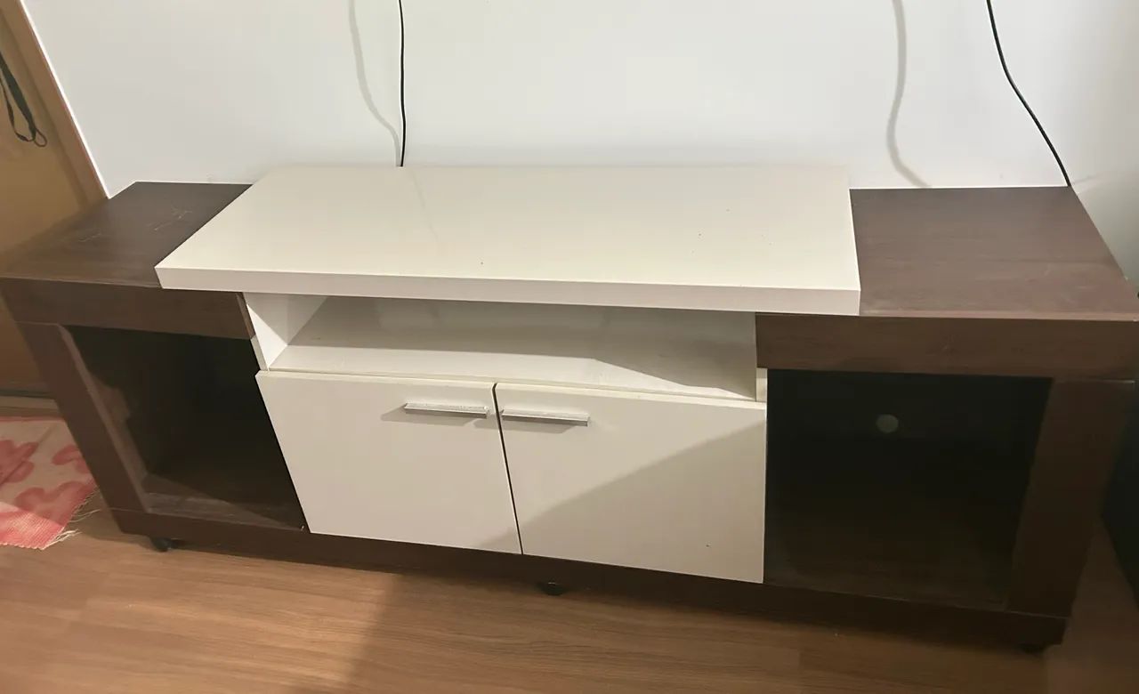 Living Room Rack64232513520002123
