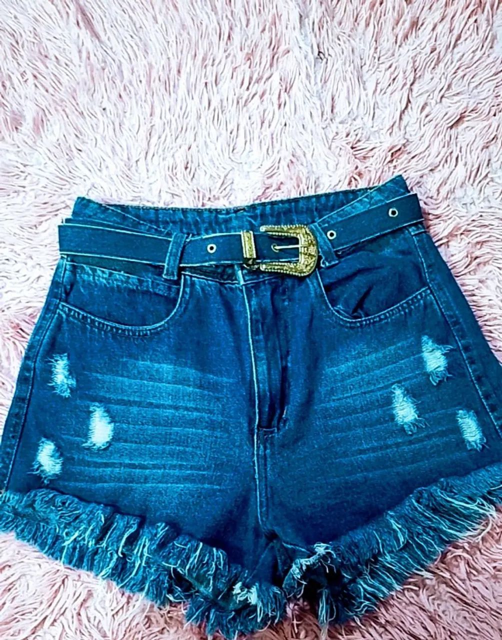 Shorts Jeans com Detalhes de Borboleta - Foto 2