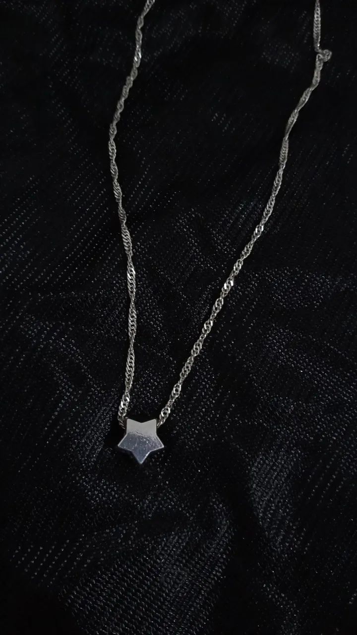 Colar de Prata com Estrela