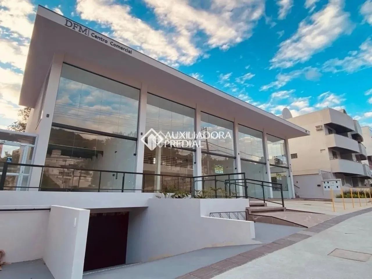 Comercial no bairro Córrego Grande