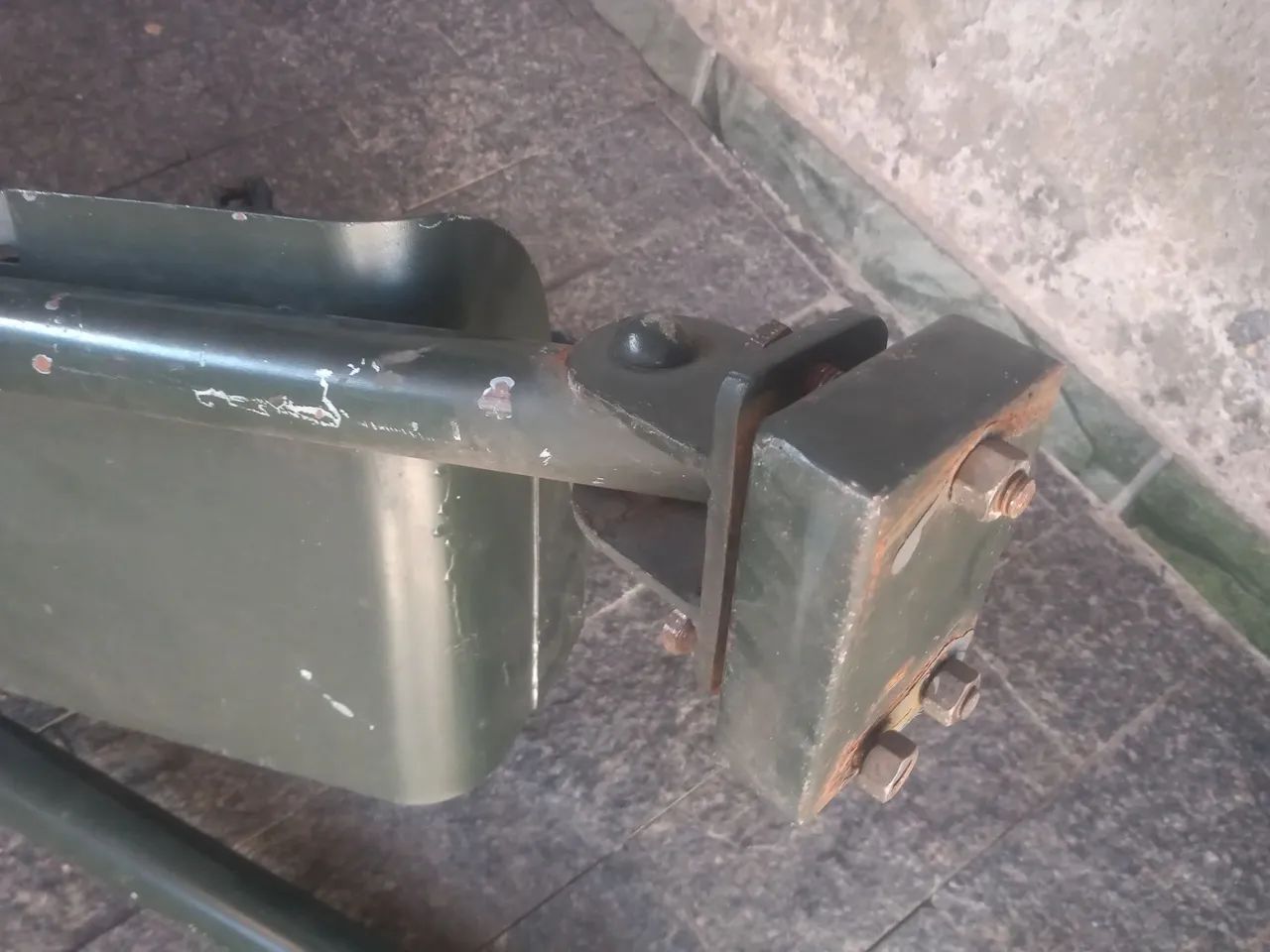 Suporte tanque combustível jeep  - Foto 3