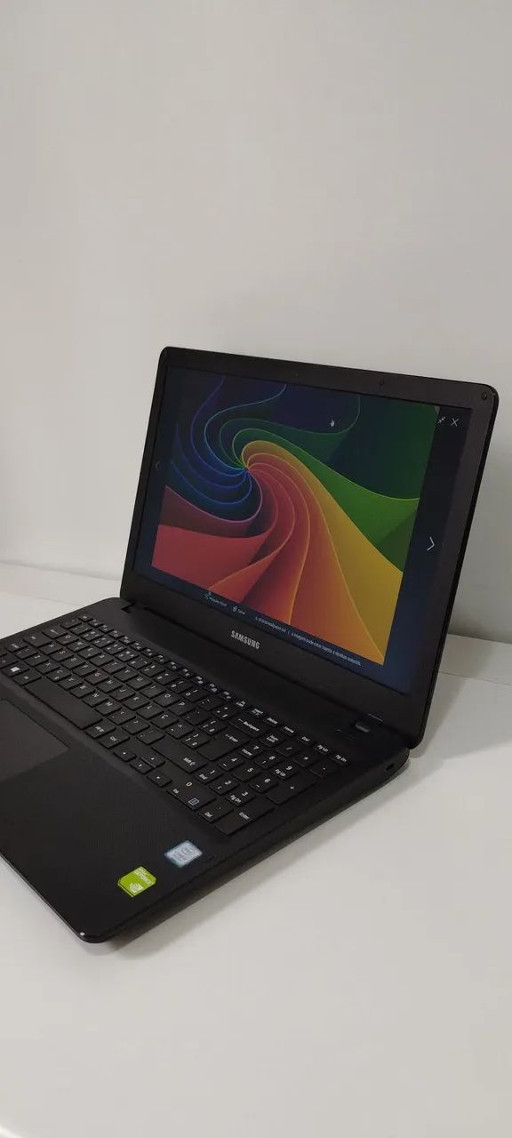 Notebook Samsung - Intel i5 - SSD - 8GB de RAM - NVIDIA GForce - Bateria Boa  - Foto 2