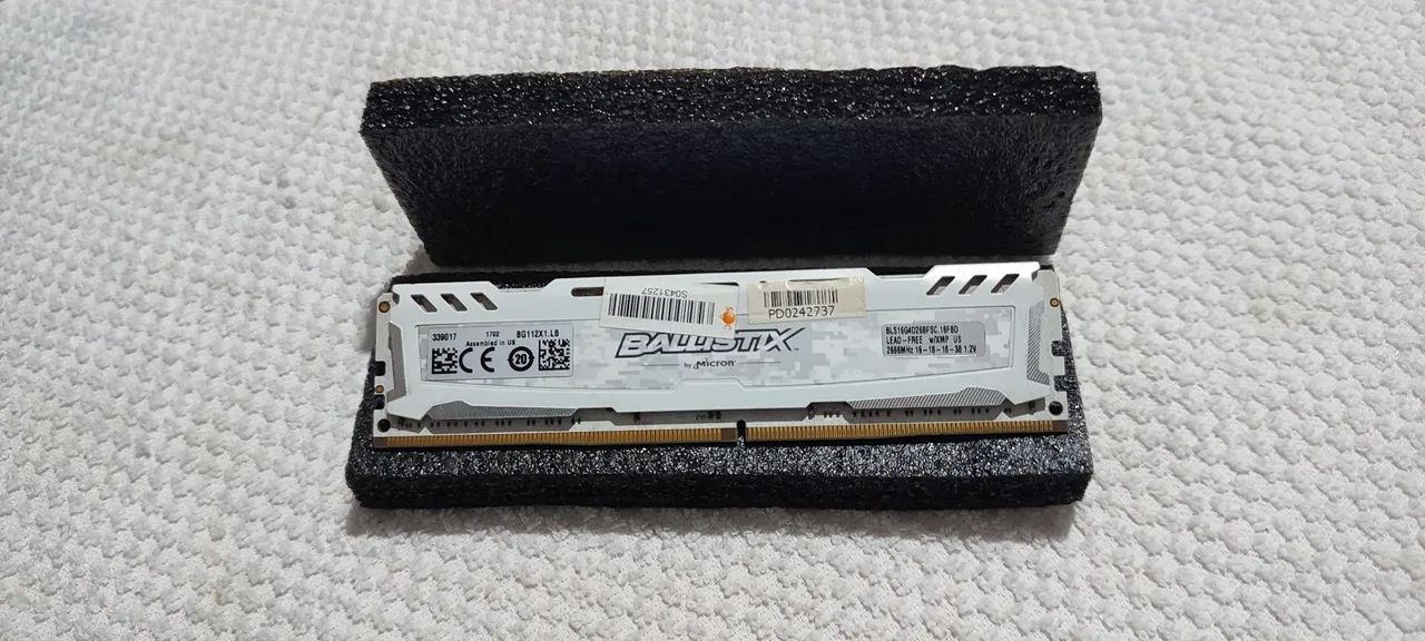 Memória RAM Ballistix Sport 16GB 2666MHz Cor Branca 