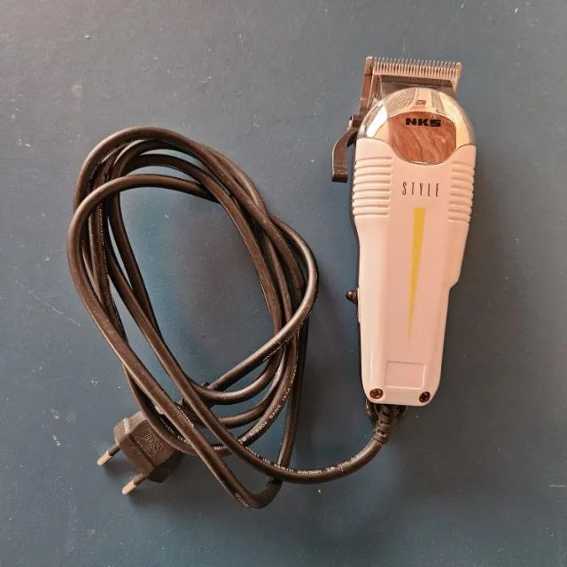 Máquina de Cortar Cabelo usada - Foto 2