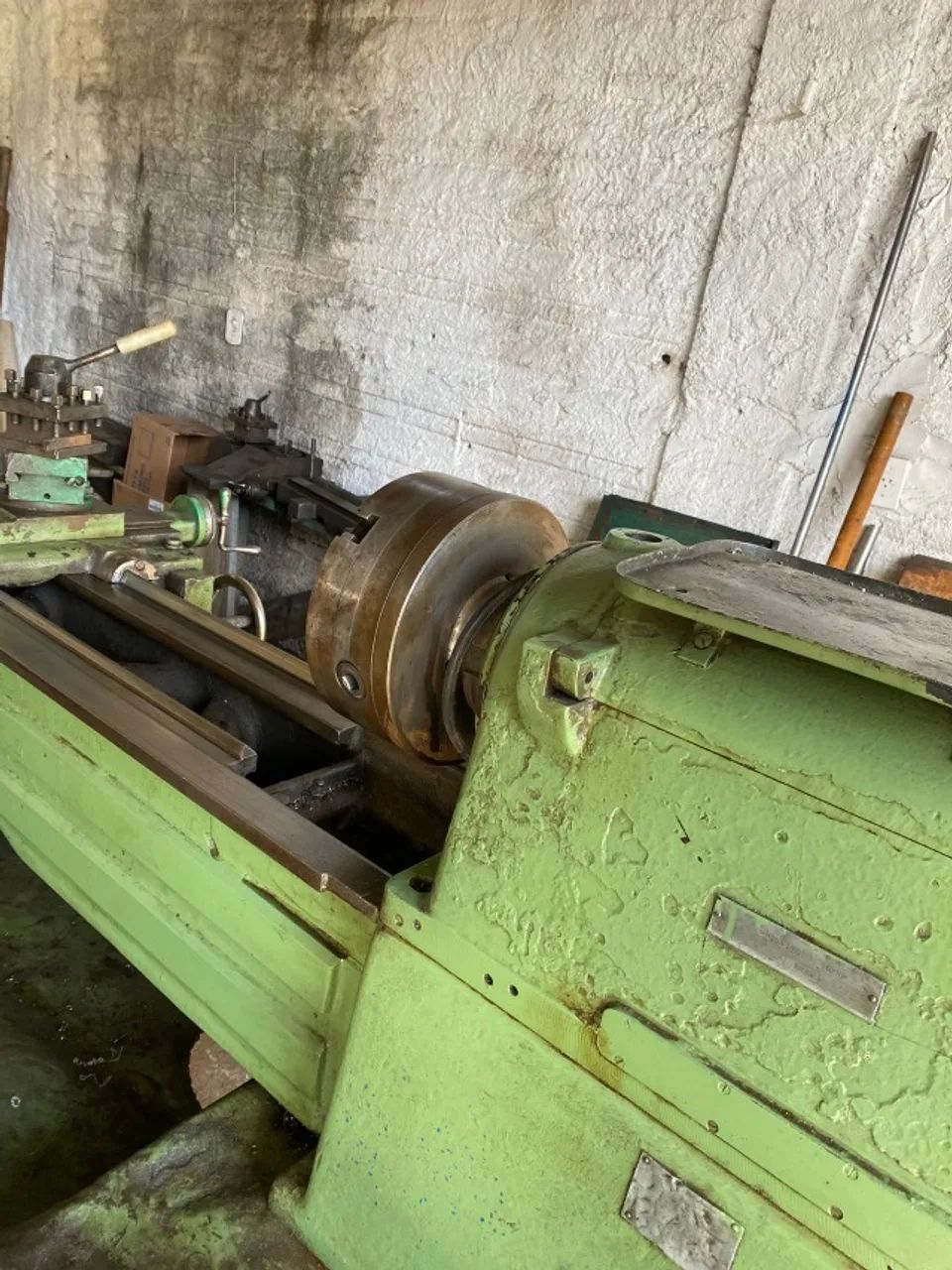 Torno Mecanico64840787391617123