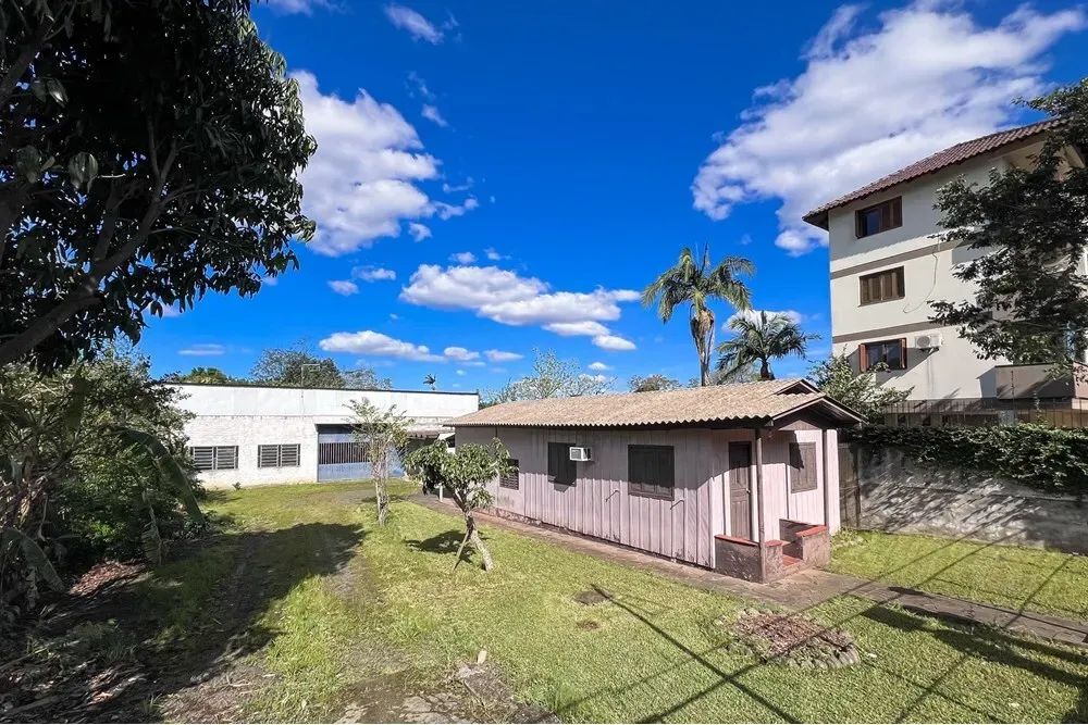 Terreno-Lote Residencial com 2 Dormitorio(s) localizado(a) no bairro Nossa Senhora das Gra - Foto 5
