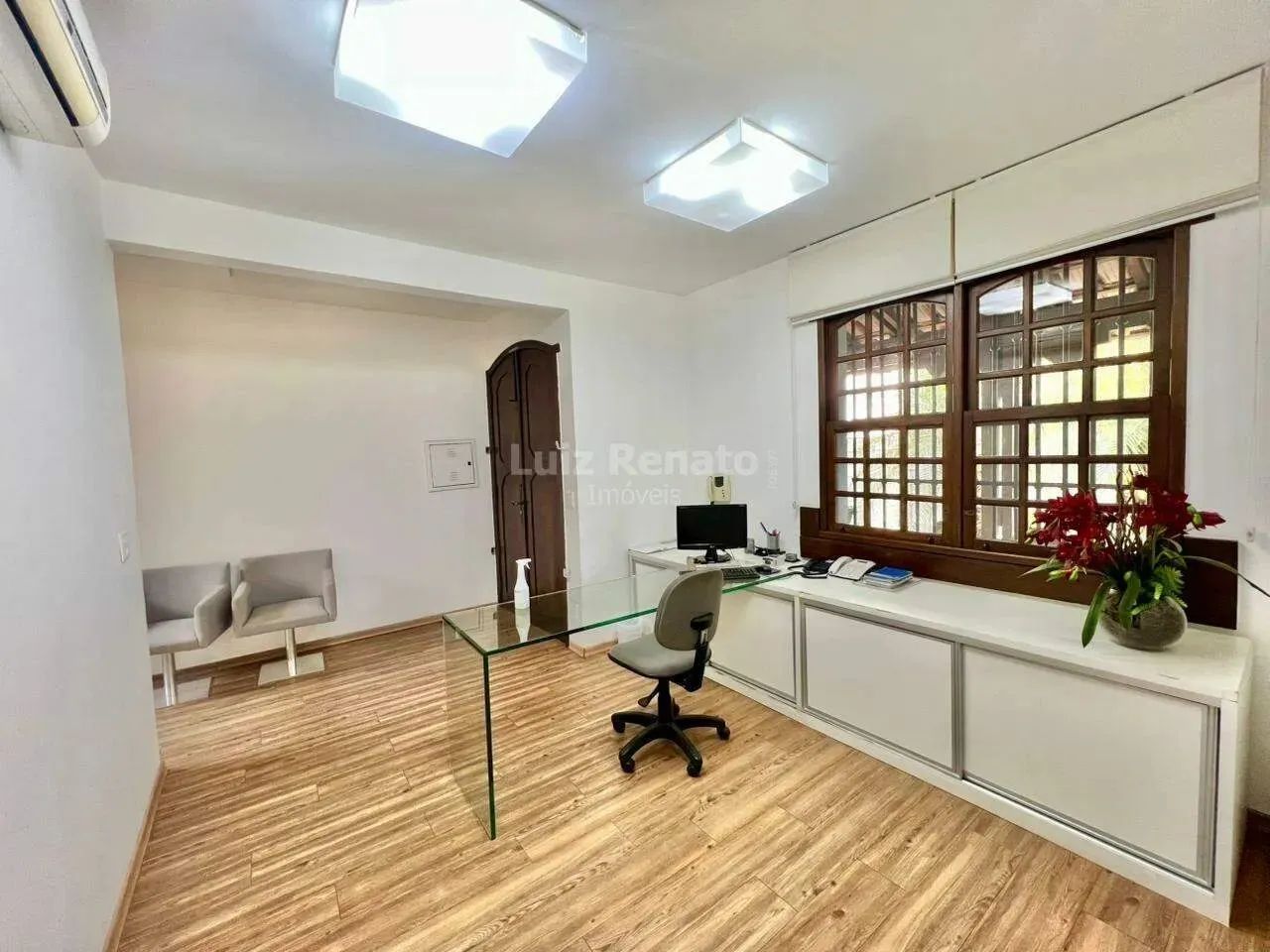 Casa Comercial com 7 salas para aluguel no bairro São Pedro - Foto 2