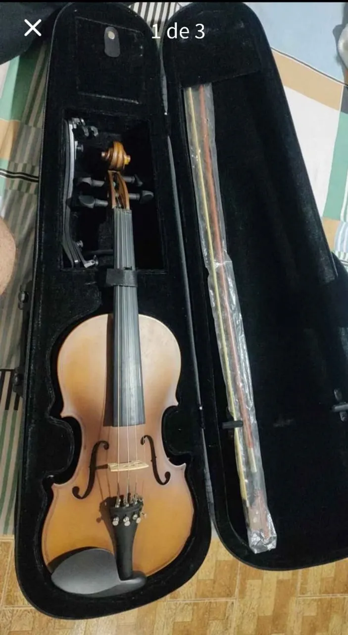 Violino clássico em ótimo estado