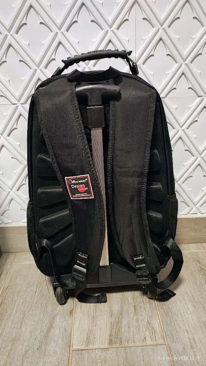 Mochila Unissex de Rodinha Notebook Reforçada Impermeavel com Costas Acolchoadas  - Foto 4