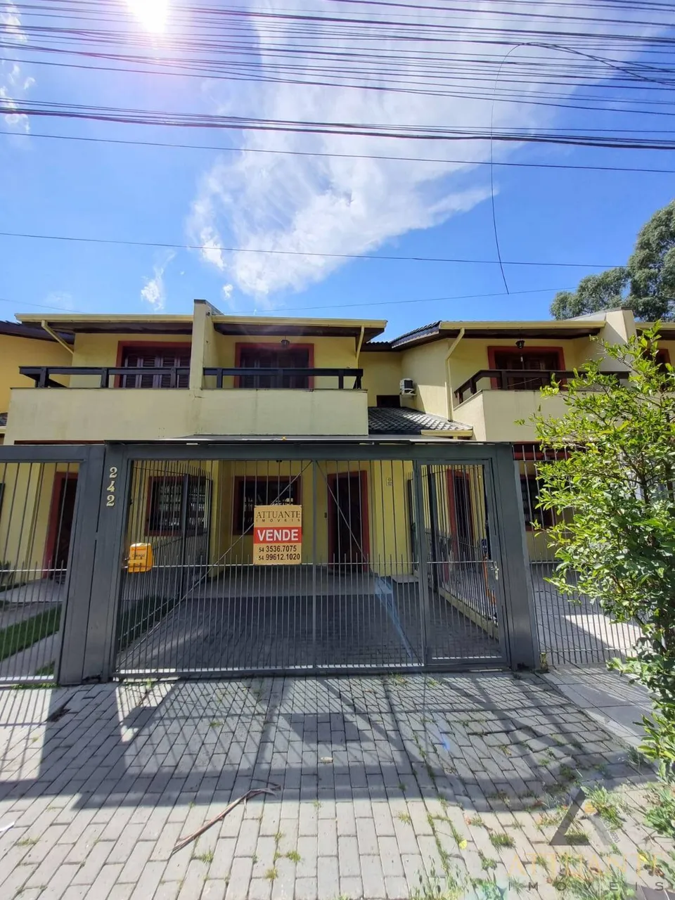Sobrado - Bairro Desvio Rizzo