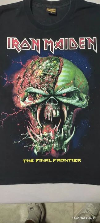Camiseta Iron Maiden - The Final Frontier World Tour 2001 - Foto 4