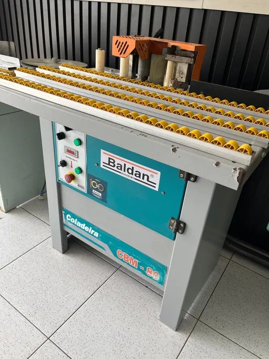 Coladeira para madeira Baldan CBM-80