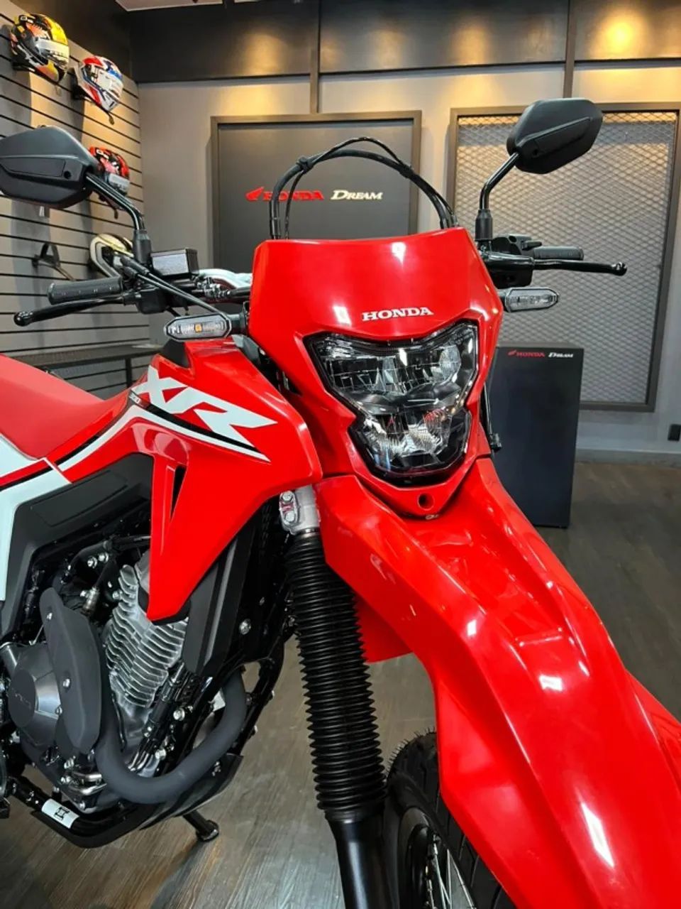XR 300L TORNADO   - Foto 2