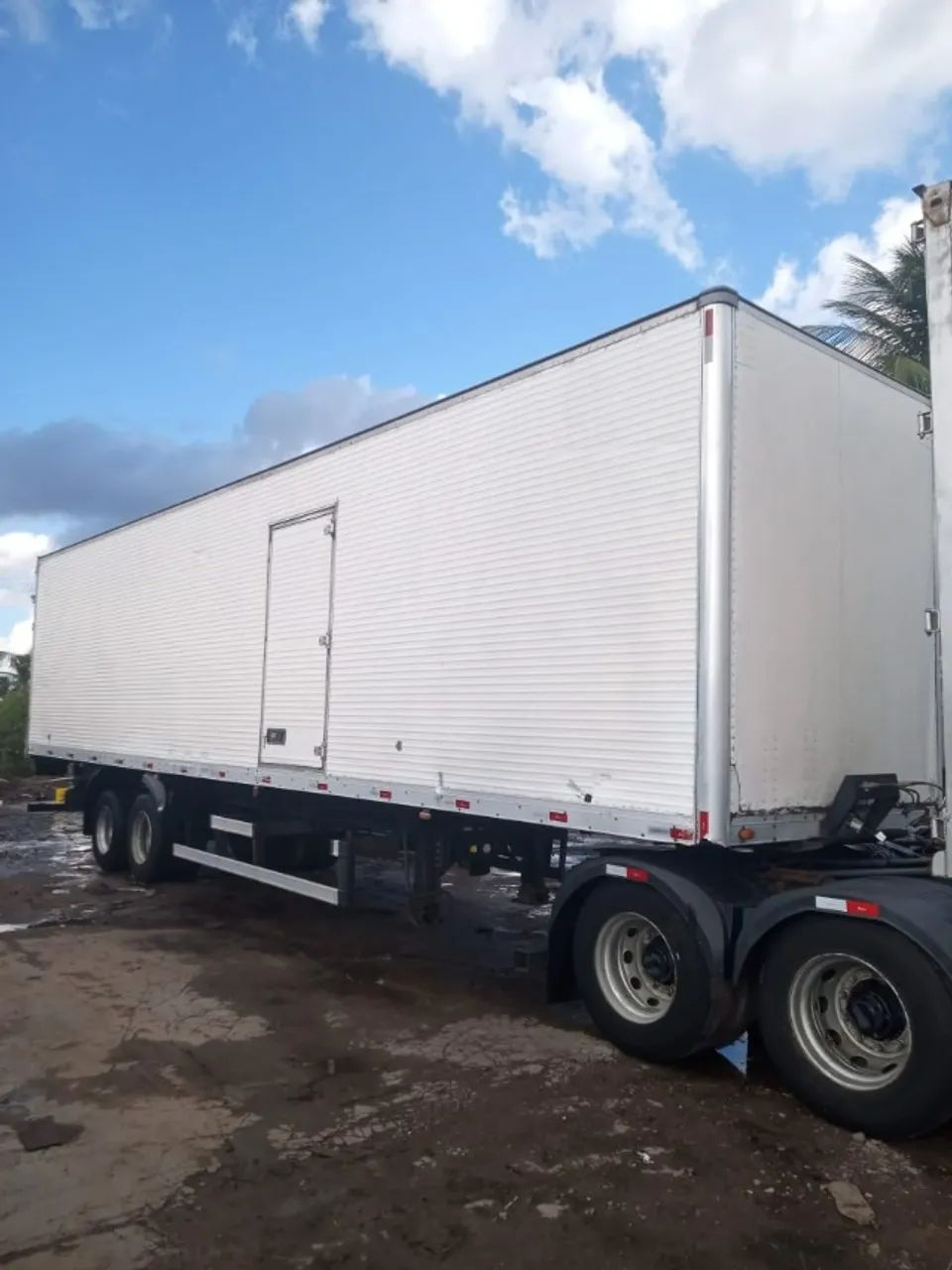 CAMINHÃO BITREM DAF CF 85  BAU - Foto 4