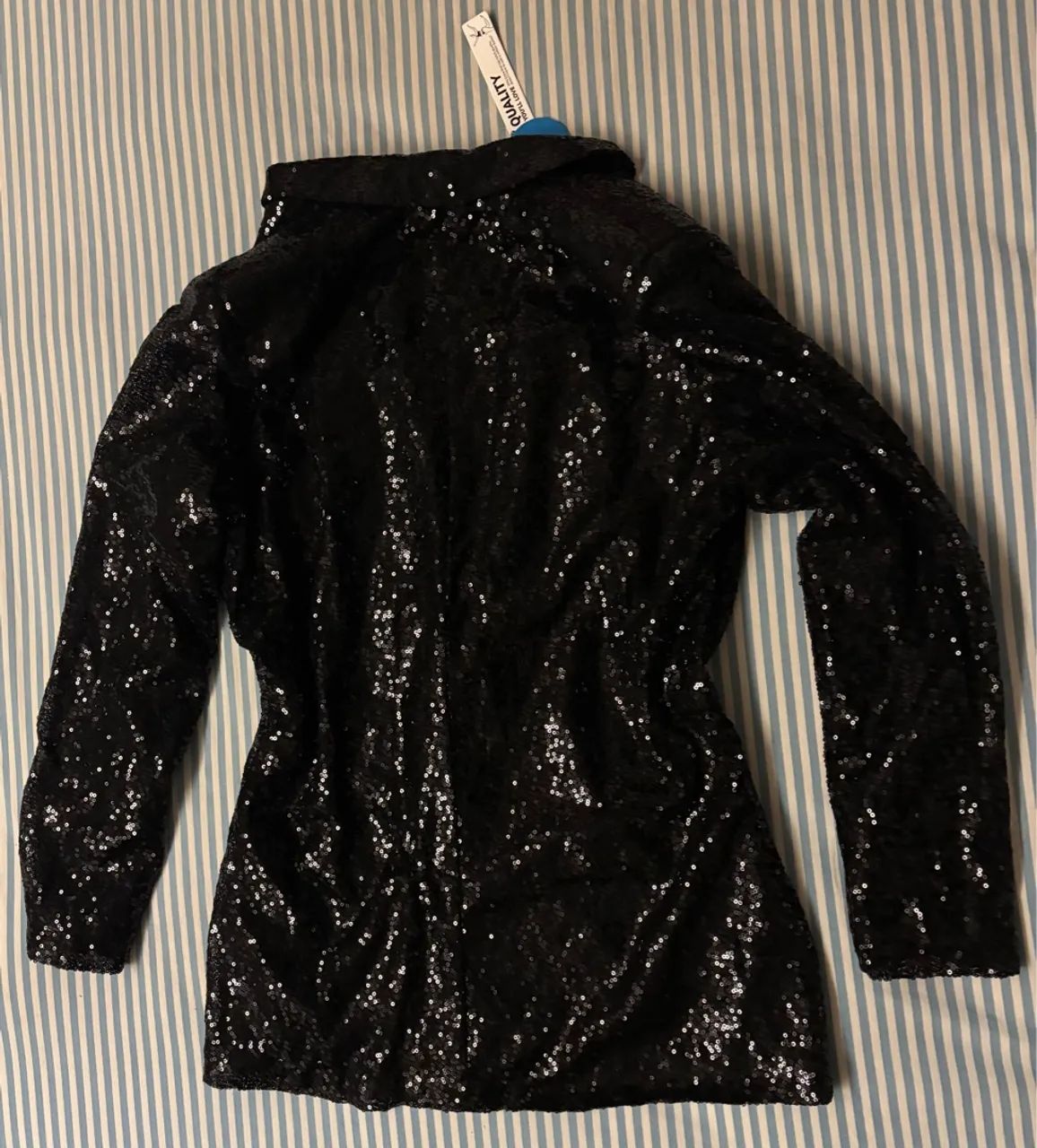 Jaqueta Feminina Paetê Preta - Brilho e Elegância - Foto 2
