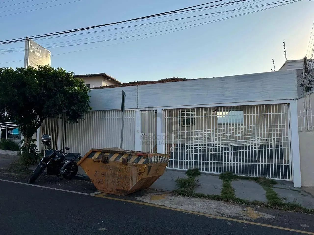 Casa com 8 dormitórios para alugar, 251 m² por R$ 5.070/mês - Jardim Alvorada - São José d