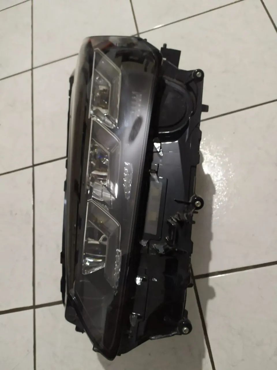 Farol Lexus NX 200t - Foto 5