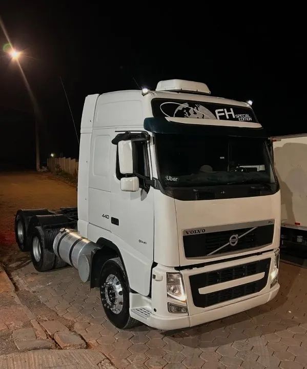 Volvo fh 440 6x2 globetrotter ano 2011 - Foto 3