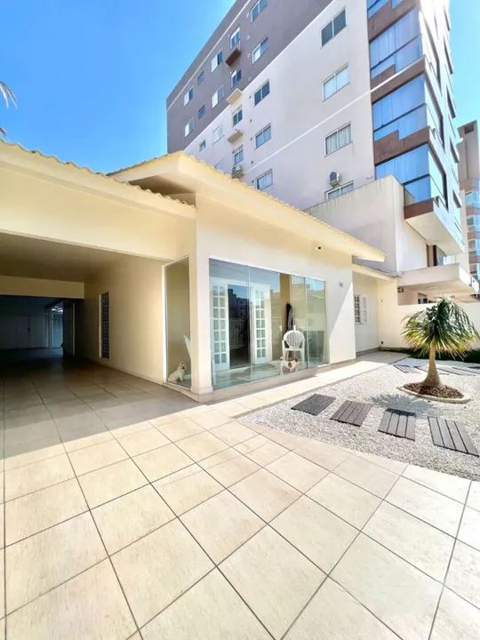 Vendo casa no Mar Grosso Laguna ou negociação com apartamento em Laguna  - Foto 2
