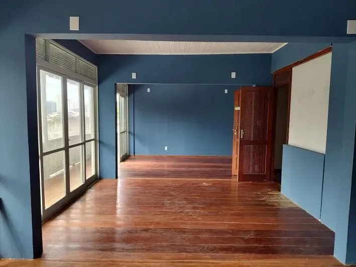 Casa para locação Comercial no Caminho das Árvores
