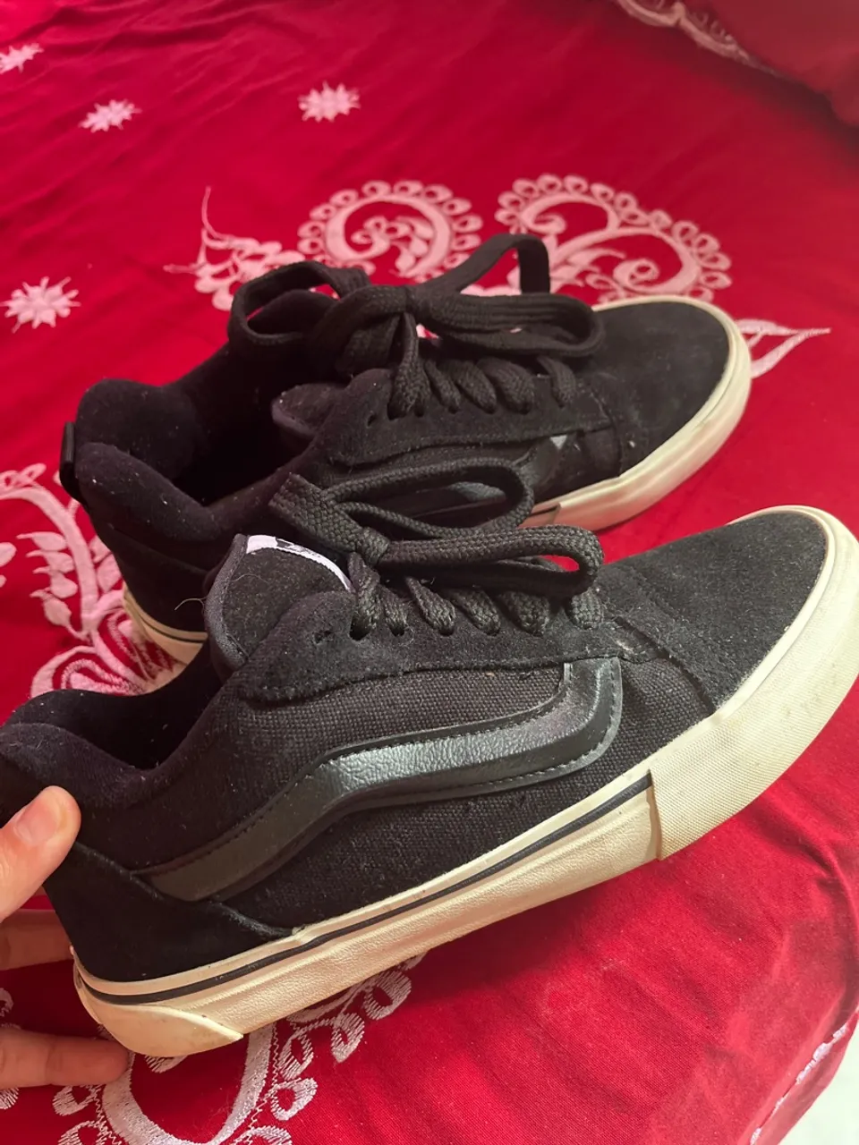 Tênis Vans preto knu skool