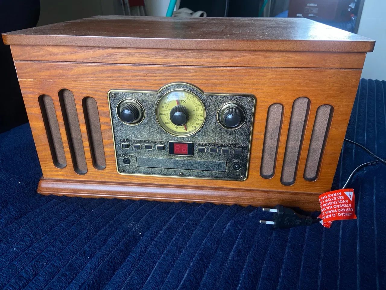 Vitrola retrô CTX 