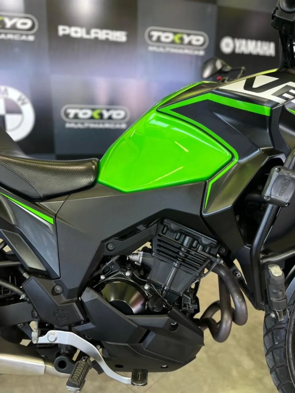 KAWSAKI VERSYS 300 - Foto 5