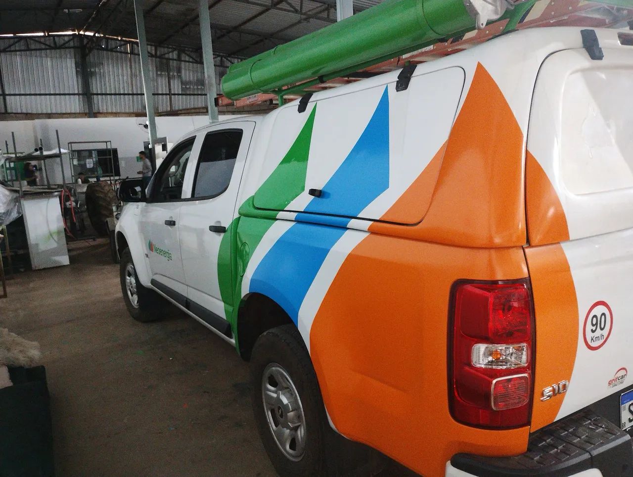 Envelopamento/plotagem em carros - Foto 5