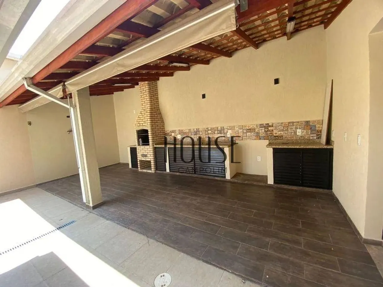 Casa à venda em condomínio fechado em Sorocaba | 140m² em Villagio Salermo | CA5429