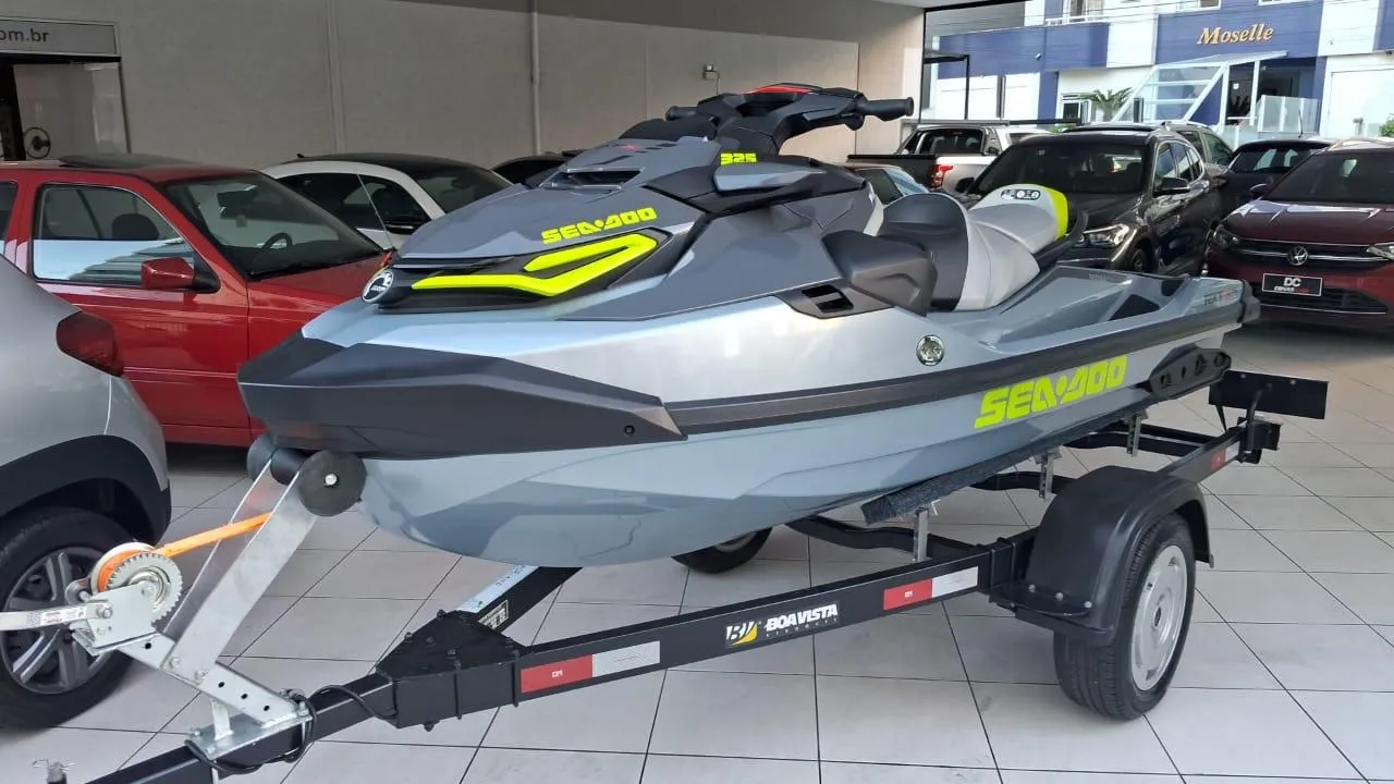 Jet Ski Sea-Doo RXT 325