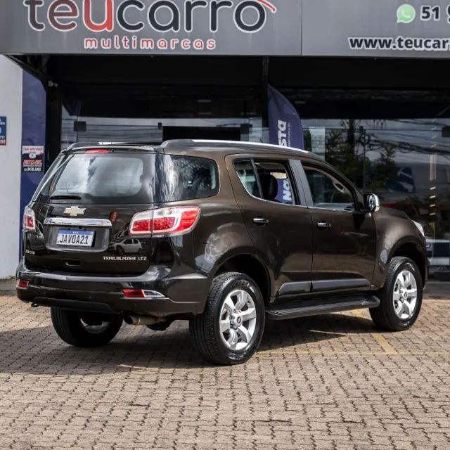 Trailblazer 2.8 TD 4x4 - impecável e com 7 lugares - Foto 4