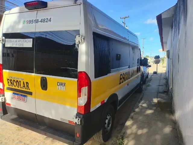 Vendo Ducato semi nova  19 Lugares com apenas 35.000 Km rodados  - Foto 5