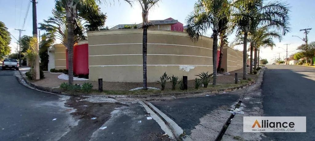 Casa 3 dorm, área de lazer, alto padrão à venda, 363 m² por R$ 1.500.000 - Foto 2