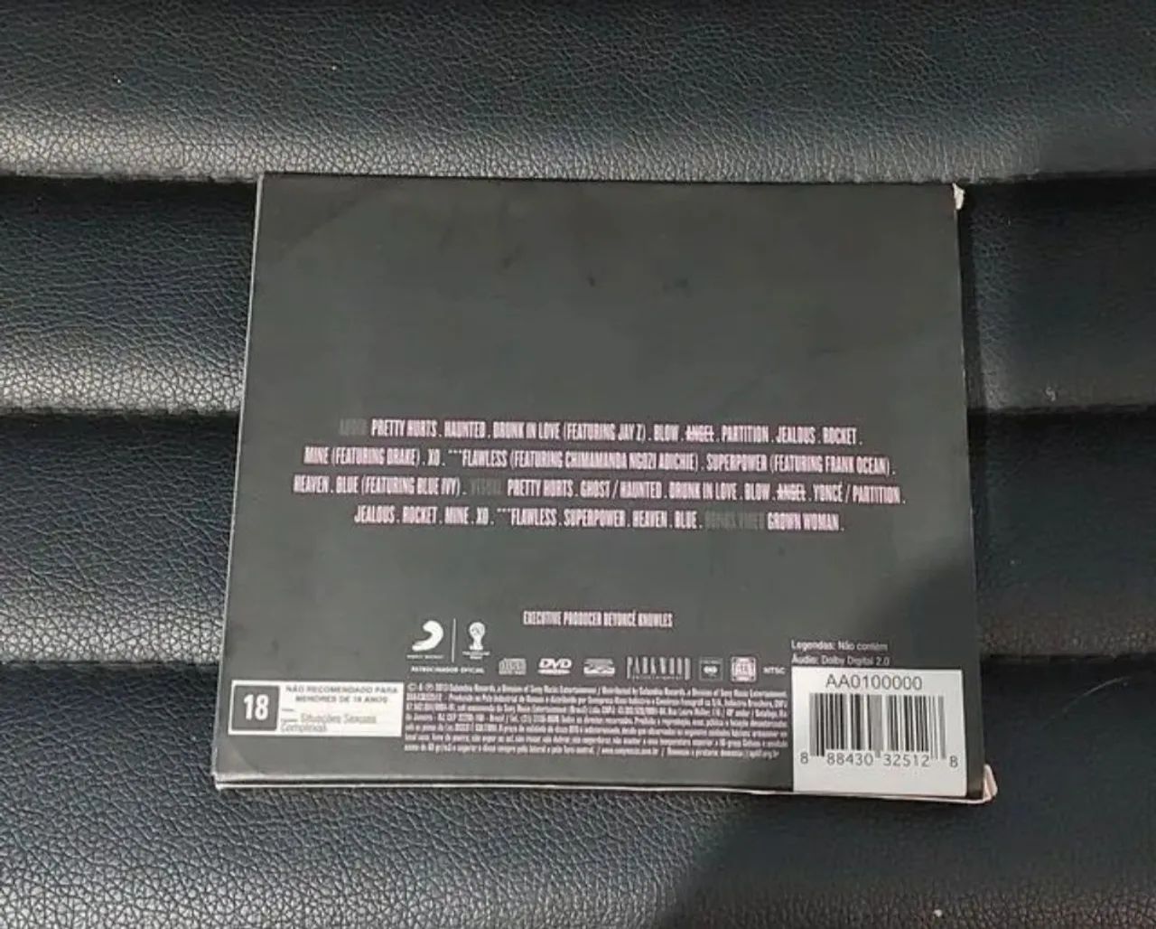 CD e DVD: Beyoncé - Beyoncé - Foto 2