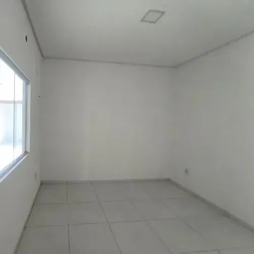 Imóvel em perfeito estado, saia do aluguel e venha ter sua casa própria - Foto 4