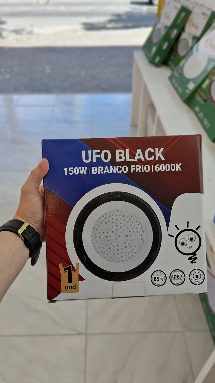 Luminária UFO Black 150W 6000K