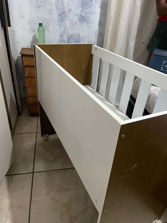 Berço de madeira com colchão  - Foto 3