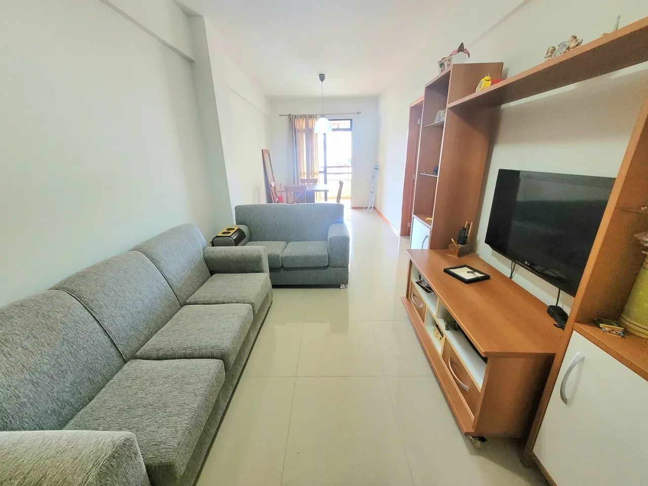Apartamento com 3 Quartos (1 Suíte) e 2 Vagas de Garagem, à venda no Granbery, Juiz de For