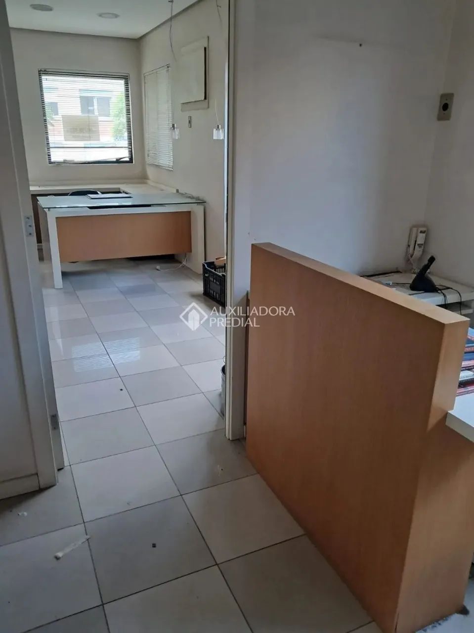 Sala comercial ao lado do Shopping Total - Foto 2